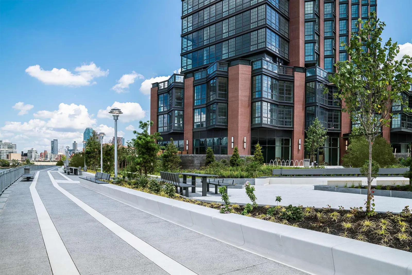 Greenpoint Landing, Brooklyn, NY 11222